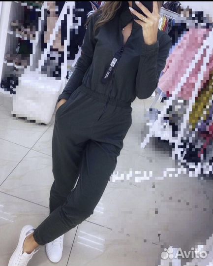 Комбинезон женский, новый, 42, 44