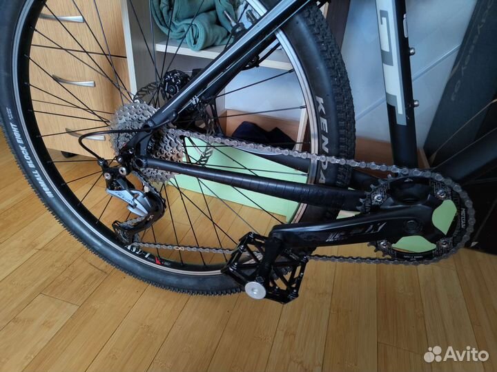 Велосипед GT Avalanche 3.0 2009 M кастом