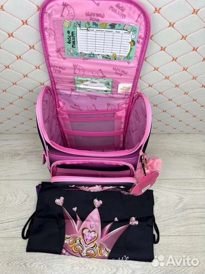 Школьный рюкзак