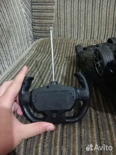 Машина на пульте управления volvo