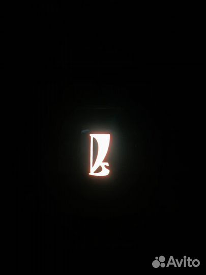 Значок с подсветкой на решетку радиатора ваз 2107