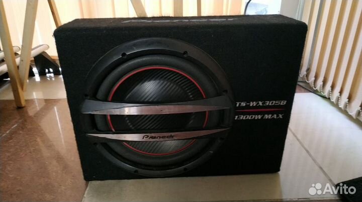 Автомобильный сабвуфер Pioneer TS-WX305B