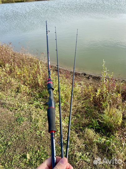 Кастинговый спиннинг с катушкой