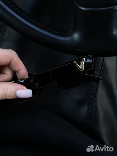 Солнцезащитные очки женские