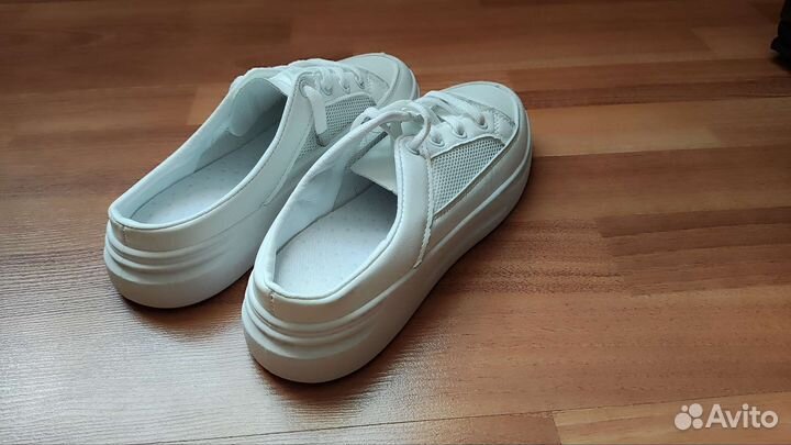 Обувь женская 39 размер