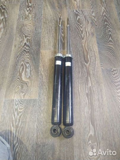 Задние амортизаторы Hyundai новые