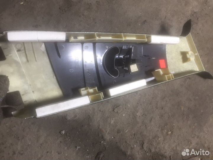 Облицовка стойки центральной левой BMW x5e53