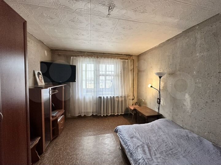 2-к. квартира, 43 м², 1/5 эт.