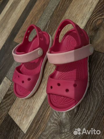 Сандалии детские crocs