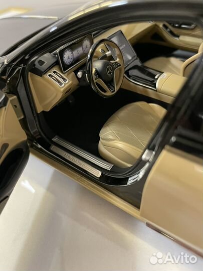 Mercedes-Maybach S680 W 223 1:18 Almost Real