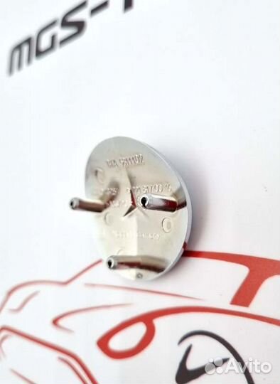 Заглушка в решетку радиатора Mercedes S-class W221