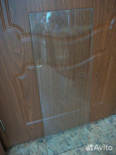Стекло для полочки