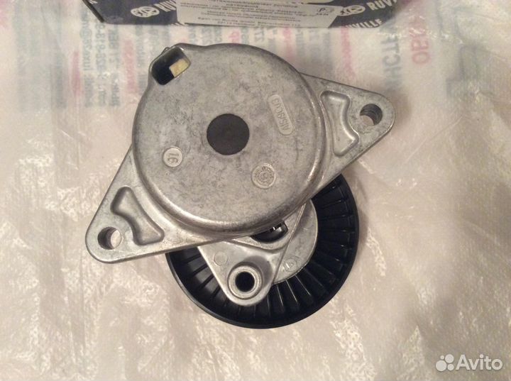 Механизм натяжения ремня мерседес 112 мотор