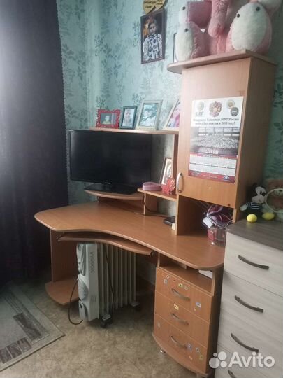 Компьютерный стол