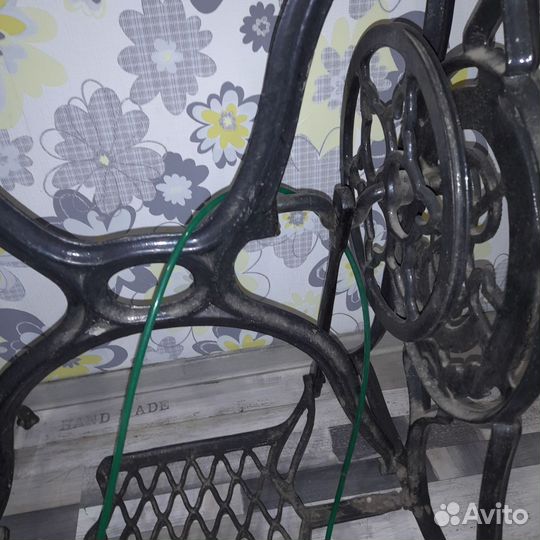 Станина от швейной машинки зингер бронь