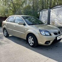 Kia Rio 1.4 AT, 2011, 189 000 км, с пробегом, цена 610 000 руб.