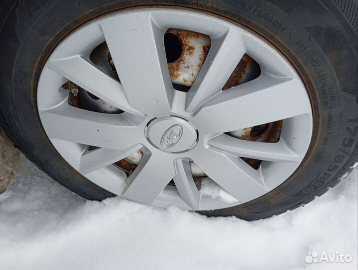 Колпаки Гранта R14