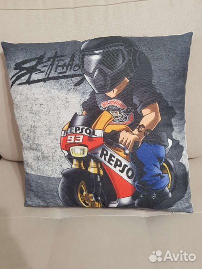 Диванные подушки