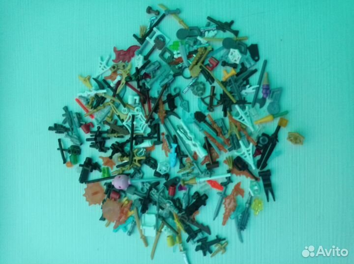 Аксессуары для фигурок Лего:оружие, броня,шлемы