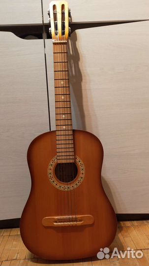 Гитара классическая 6 струнная