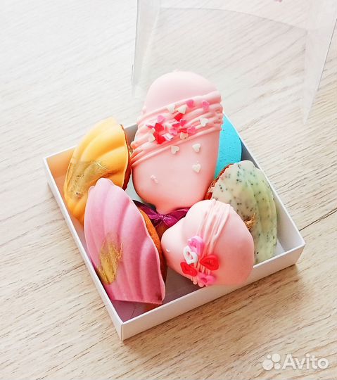 Наборы сладостей к 8 марта