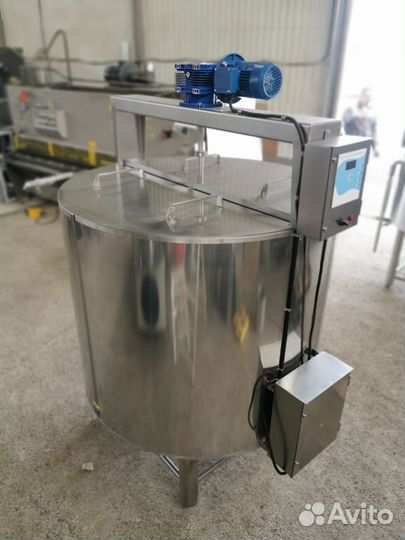 Пастеризатор молока 1000л,ванна вдп,котел варочный