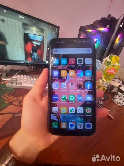 Телефон Honor 8x