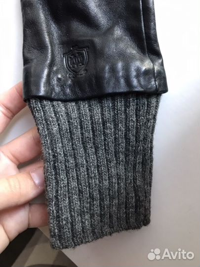 Перчатка правая Massimo Dutti