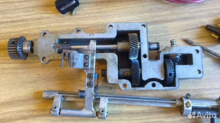 Запчаст к СССР швейная машинка Подольск