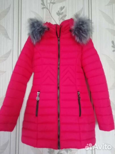 Куртки на девочку