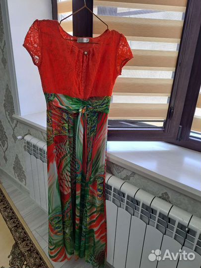 Вечернее платье