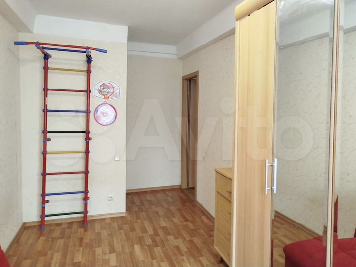 3-к. квартира, 63 м², 2/5 эт.