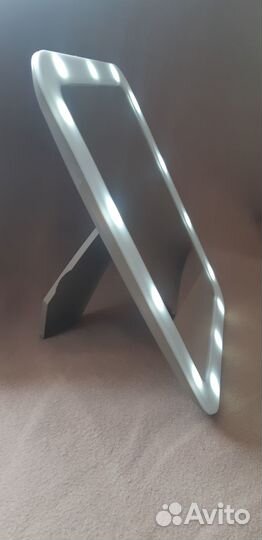 Зеркало с подсветкой