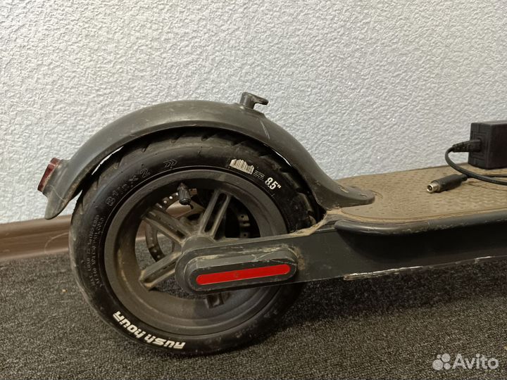 Электросамокат xiaomi m365 копия хорошая