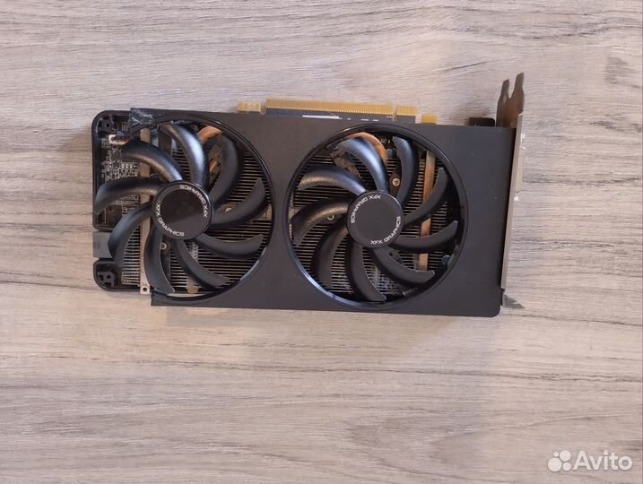 Видеокарта AMD R9 2gb