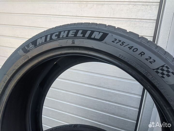 Michelin Pilot Sport 4 SUV 275/40 R22 и 315/35 R22 111Y