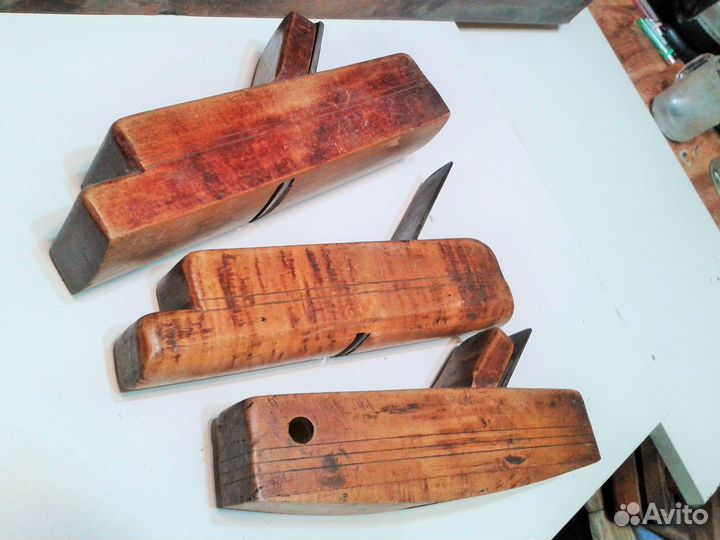 Старинный столярный инструмент