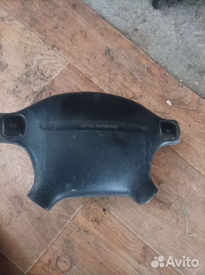 Подушка в руль на мазда Кседос 9,Миления