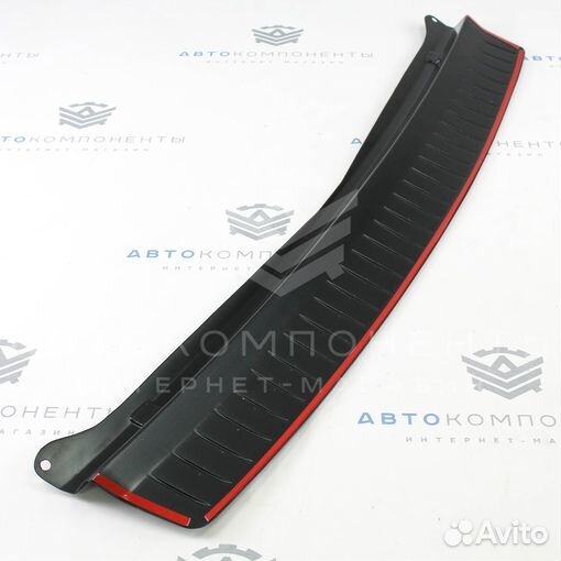 Накладка заднего бампера 