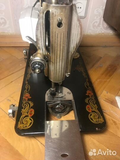Швейная машинка подольская