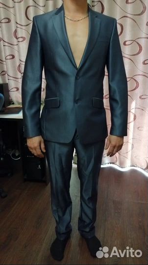 Костюм