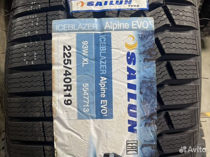 Sailun Ice Blazer Alpine EVO1 225/40 R19 93W