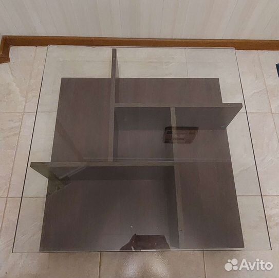 Журнальный столик IKEA