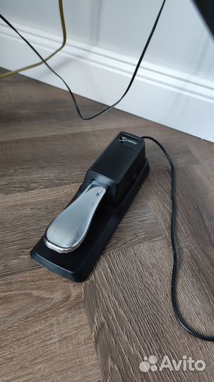 Цифровое пианино Yamaha NP-31s +педаль и подставка