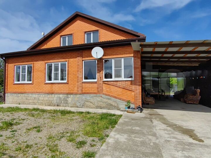 Дом 160 м² на участке 10 сот.