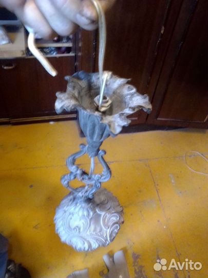 Подвеска для лампочки