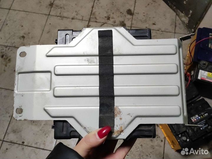 Блок управления двигателем Mitsubishi Space Star