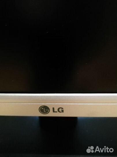 Монитор LG