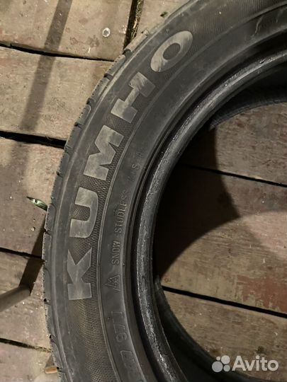 Kumho I'Zen KW22 225/55 R17