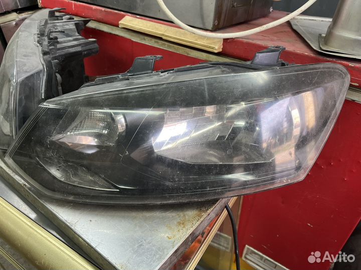 Фары Volkswagen Polo